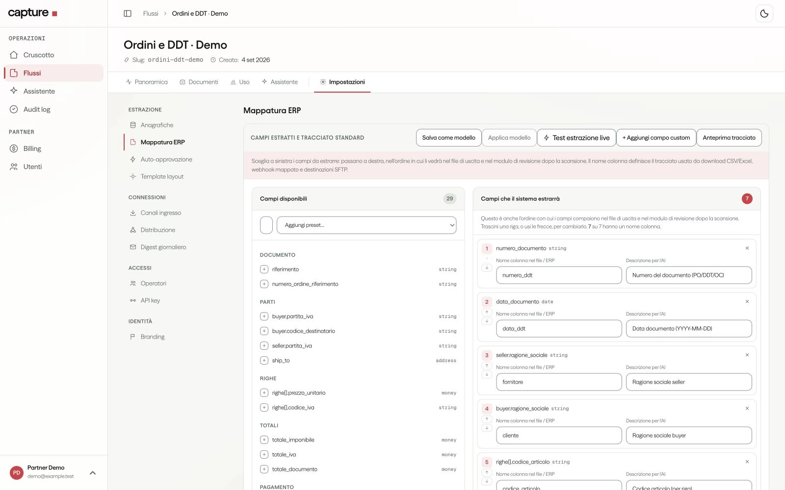 Capture: I campi da estrarre e i nomi delle colonne del tracciato di uscita, configurabili per il gestionale del cliente. Interfaccia con dati dimostrativi.
